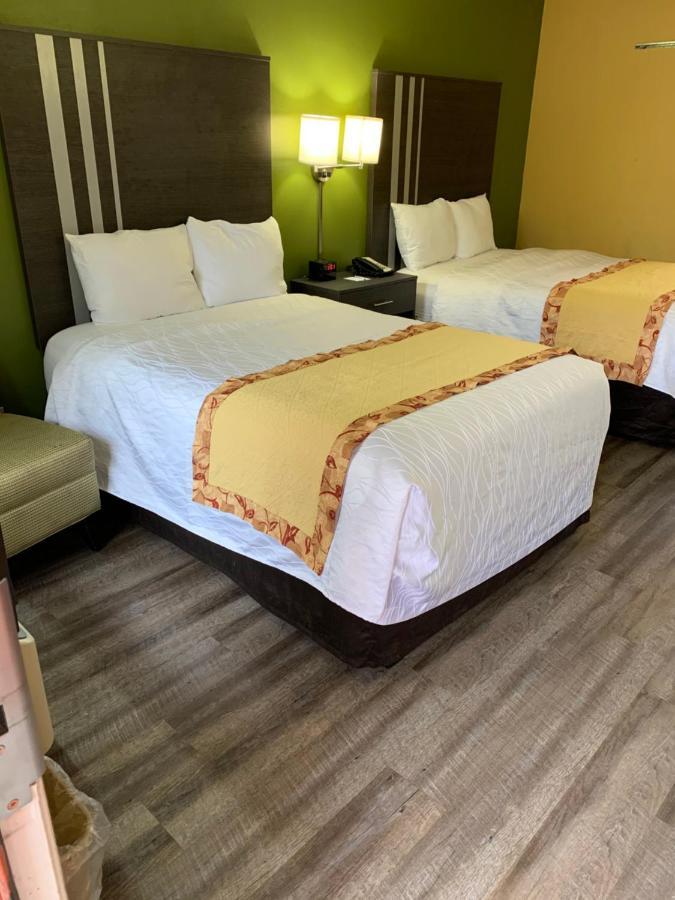 Baymont By Wyndham Selma Otel Dış mekan fotoğraf