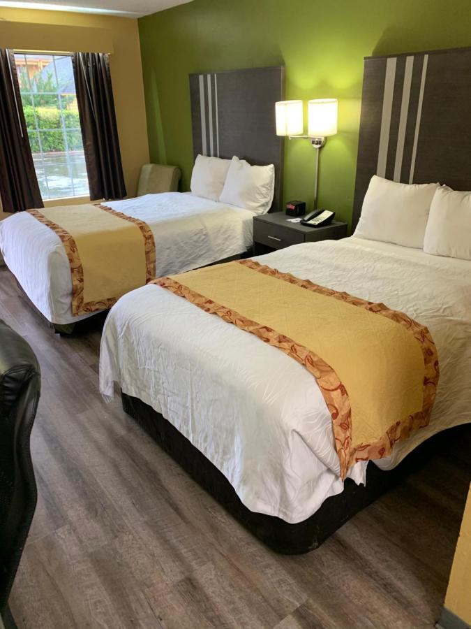 Baymont By Wyndham Selma Otel Dış mekan fotoğraf