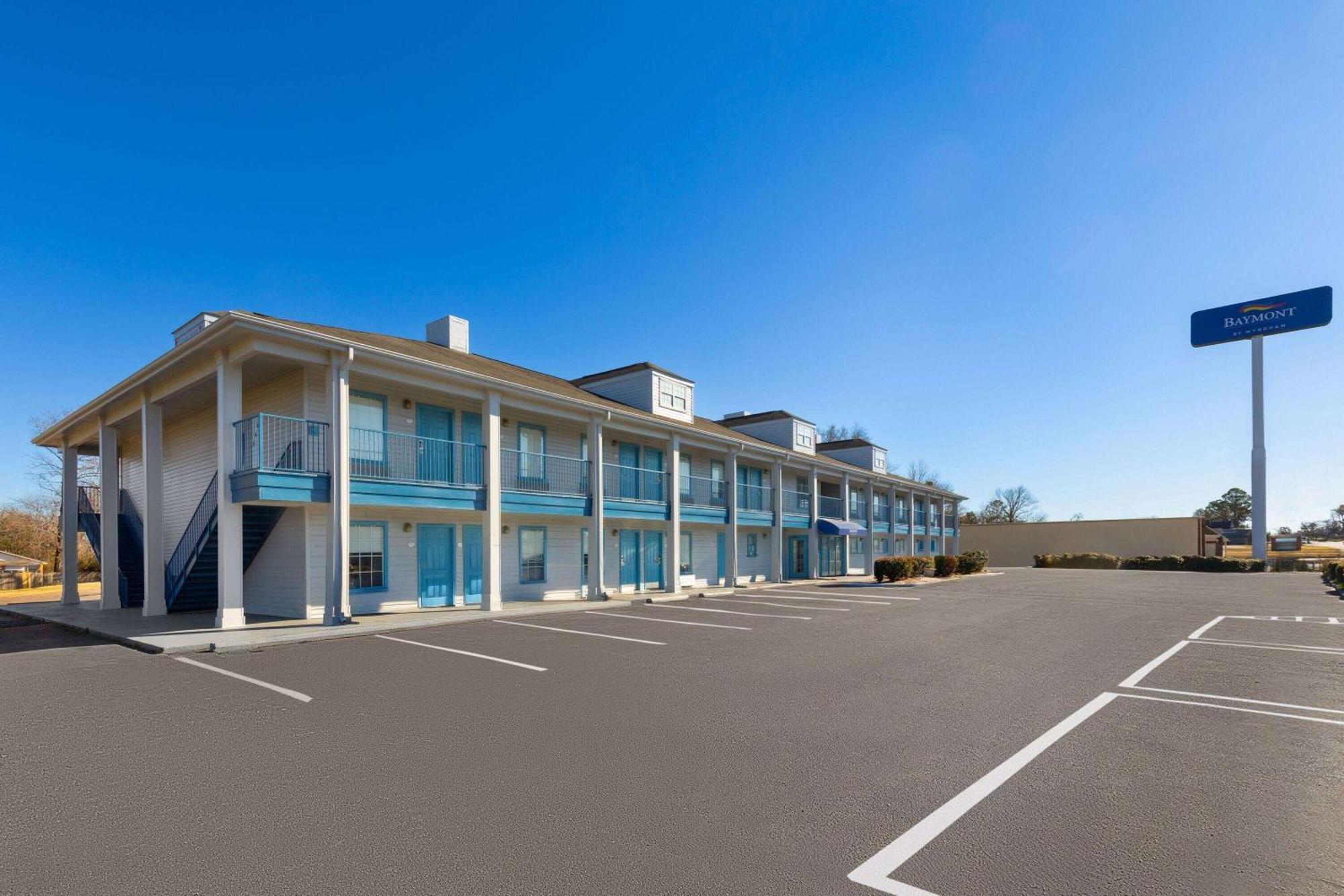 Baymont By Wyndham Selma Otel Dış mekan fotoğraf